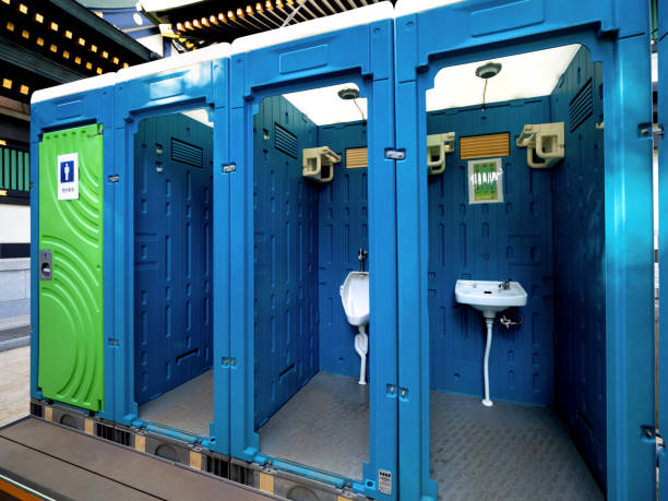 Portable Toilet Options We Offer in Paddock Lake, WI